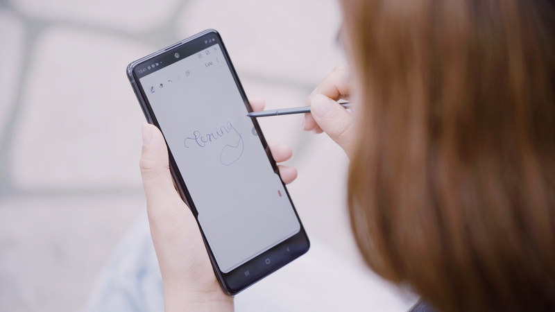 Điện thoại Samsung Galaxy Note 10 Lite | Hiệu năng mạnh mẽ